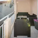 Gorgeous In With Kitchen Апартаменты